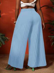 Slaydiva Women Plus Size Pleated Wide Leg Solid Color Daily Wear Trousers