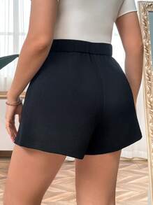 SHEIN Clasi Plus Size Women Fashionable Decorative Zipper Black Shorts
