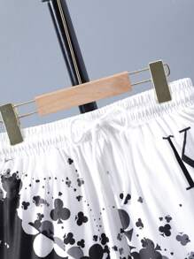 Teen Boy's Black Spades Print Short Sleeve T-Shirt And Shorts Set, School, Campus, College