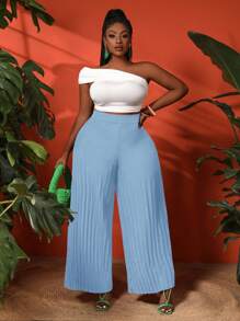 Slaydiva Women Plus Size Pleated Wide Leg Solid Color Daily Wear Trousers