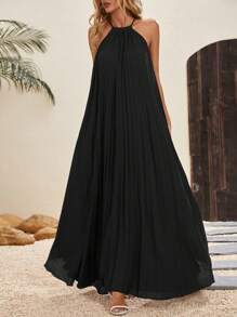SHEIN Clasi Solid Color Pleated Halter Neck Dress For Vacation And Casual Outings - Black - View 3