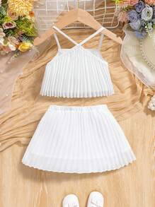 SHEIN Cute And Sweet Baby Girl Summer Solid Color Pleated Camisole And Elastic Waist Skirt Set