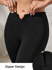 SHEIN Sport Studio Pantalones deportivos acampanados de cintura baja y ajustados de unicolor
