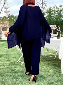 SHEIN Clasi Conjunto de 2 piezas de talla grande con top de mangas tipo murciélago y pantalones de unicolor elegante para primavera/verano - Azul Marino - Ver 2