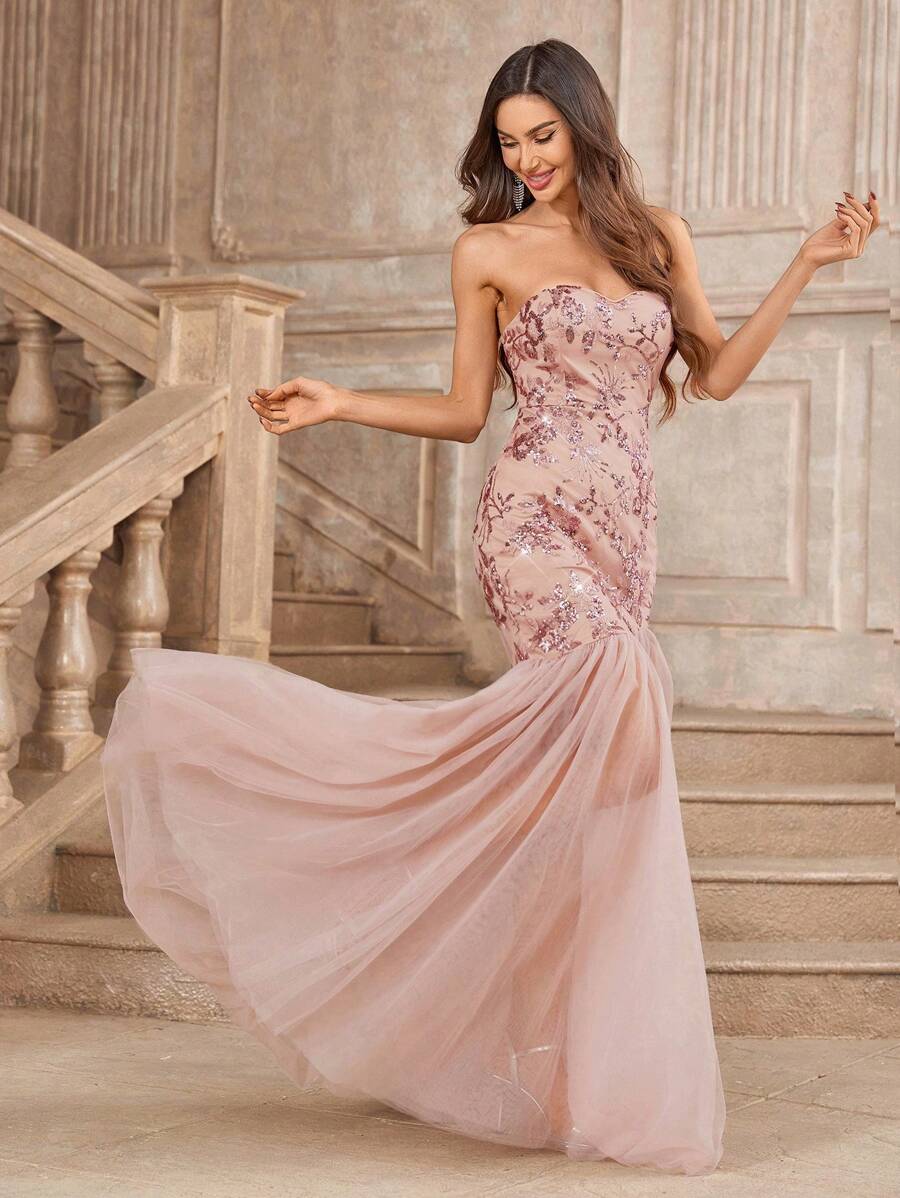 SHEIN Belle 優雅、華麗、可愛、粉紅色、性感彈力筒頂、無肩帶蕾絲、亮片、花形接縫、網狀胸杯、背帶、透視裂口連身裙，適合畢業季、舞會、婚禮、節日、魚尾長禮服（重工業風格） - 藕粉色 - 查看 1