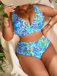 SHEIN Swim Curve Summer Beach Plus Size Women Fashionable Swimming Suit Bikini Set With Random Print