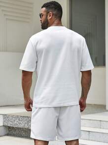 Manfinity Homme Men Plus Size Solid Color Short Sleeve T-Shirt And Shorts Set - White - View 2