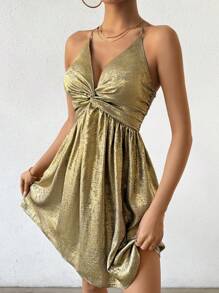 Chiquease Vestido corto dorado para mujer con escote en V retorcido y tirantes en los hombros - Dorado - Ver 4