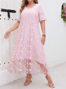 SHEIN Holidaya Plus Size Vacation Casual Solid Color Flower Embroidery Short Sleeve Dress - Baby Pink - View 3