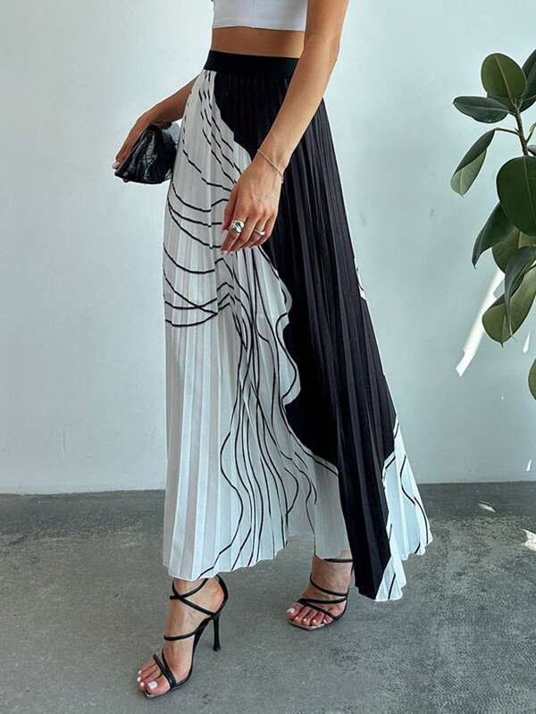 Firerie Abstract Line Contrast Color Pleated Elegant Commuter Skirt