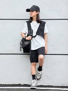 SHEIN Tween Boy Two Tone Flap Pocket Tee & Shorts