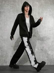 Manfinity Denimwave Men's Personalised Black Denim Pants, Wide Leg Cut, Unique Ink Splatter Print, Y2K Streatwear Fashion, Crafted For Street Style Aficionados Seeking Bold And Artistic Looks.