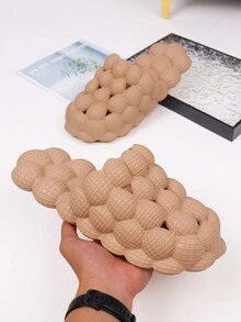 pueenb Cầu trượt bể bơi bong bóng Unisex, Dép chơi gôn chống trượt Spa Massage, Dép mềm vải thiều vui nhộn đi biển - màu nâu - Xem 2