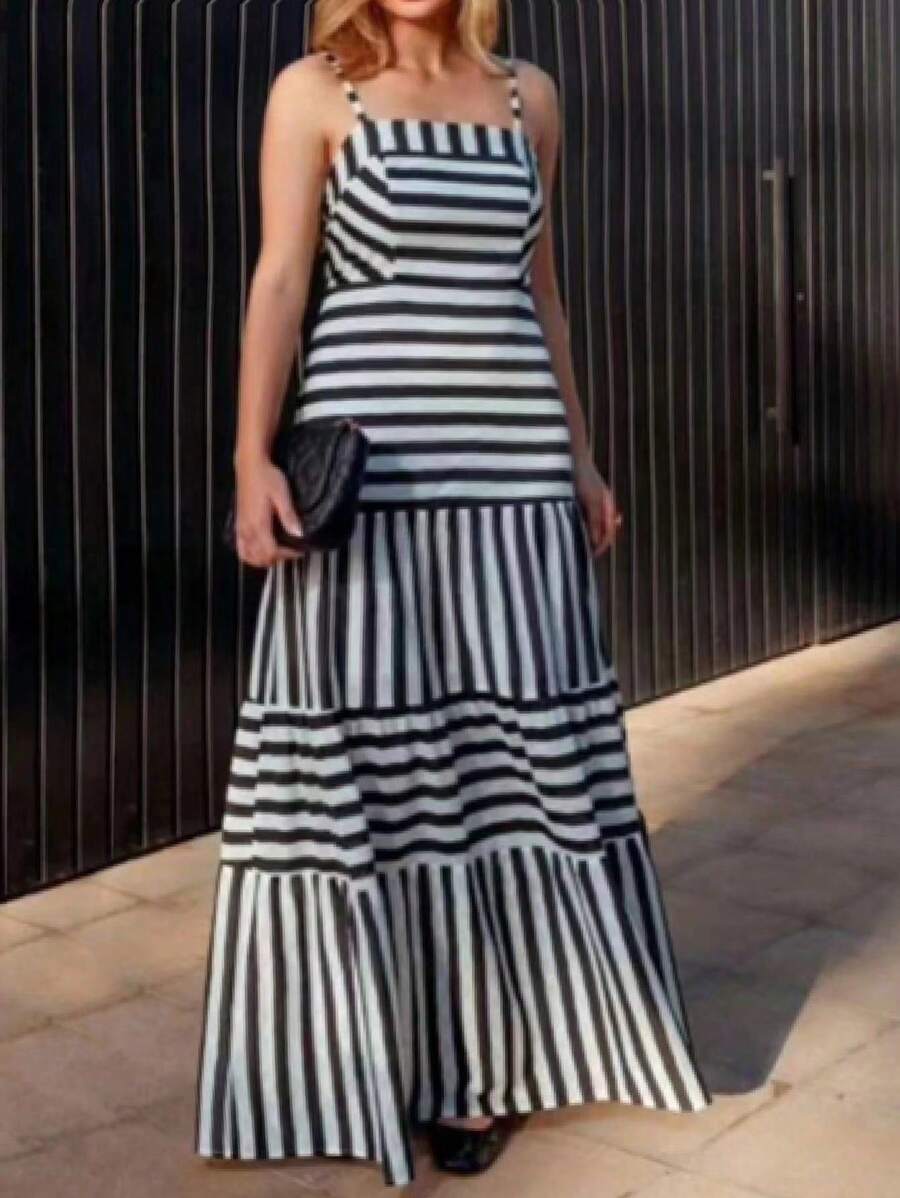 SHEIN Holidaya 法國女裝條紋細肩帶大碼連衣裙 - 黑與白 - 查看 1