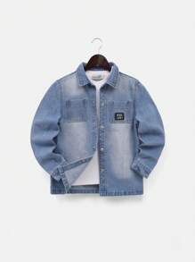 Chemise en jean décontractée pour garçon d'âge intermédiaire pour l'école et le quotidien, couleur bleu moyen lavé, détail d'étiquette tissée et poche plate. - Jean clair - Voir 1