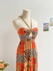 Soleia Vestido de vacaciones para mujer de estilo bohemio en color marrón con estampado de cachemira y volantes en la cintura, con escote frontal y en el medio calado, dobladillo dividido en múltiples capas y correa de collar