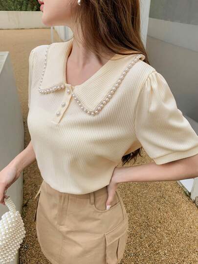 DAZY Camiseta de manga corta con cuello Peter Pan, decorada con perlas de imitación en unicolor de verano casual para mujer