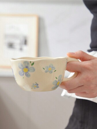 SHEIN 1PC Cream Hand Held Asymmetrical Ceramic Mug, Breakfast Cup, Coffee Cup Christmas For Holiday Gift Giving