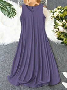 EMERY ROSE Plus Size Women Solid Color Sleeveless Dress, Simple And Elegant Maxi Women Outfit - Purple - View 1
