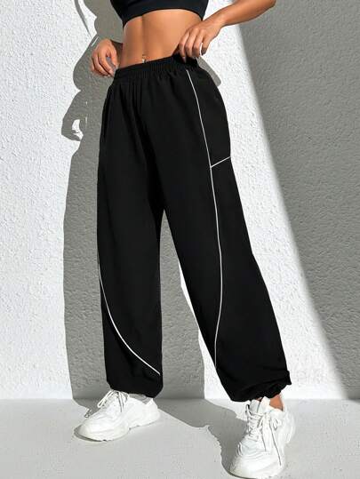 Exploreva Color-Block Side Striped Sports Pants With Pockets For Outdoor Activities Joggers For Women