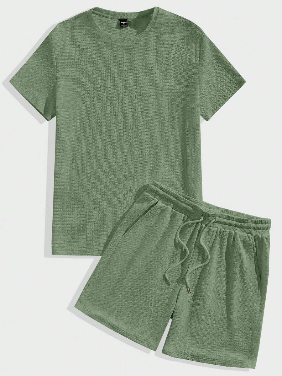 Manfinity Homme Conjunto Casual Masculino de Verão com Camiseta de Manga Curta e Shorts de Cor Sólida - Verde - Visão 1