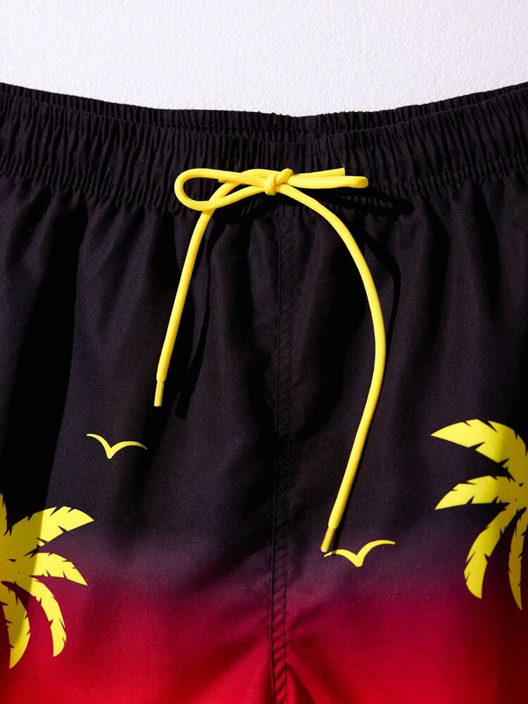 Men Palm Tree Printed Drawstring Waist Loose Fit Beach Shorts, Vacation