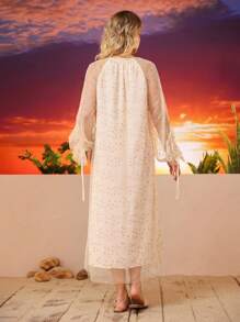 Aveloria Women Star Print Mesh Splice 3D Floral Decor Long Sleeve Loose Dress