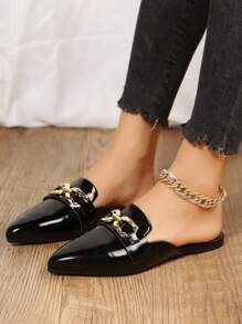 Chaussures pour femmes grandes tailles 35-45, nouvelles chaussures plates à la mode pour le printemps, l'été et l'automne avec chaîne métallique noire et bout pointu, pour un port casual, s'assortissant aux jupes et aux mules - Noir - Voir 3