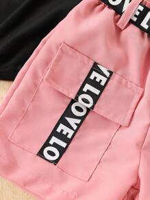 Koszulka dla młodej dziewczyny z prostym nadrukiem liter i szortami z paskiem 2 szt./zestaw