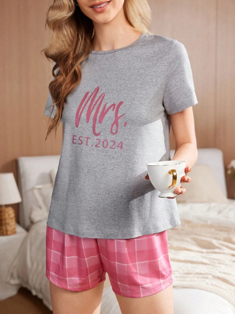 Women Letter Print Round Neck Short-Sleeved T-Shirt And Shorts Casual Pajama Set