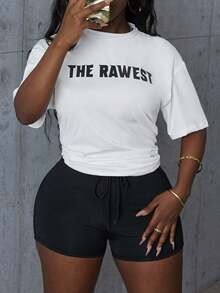 LovelyWholesale Set 2 Piese Top Femei Imprimat Litere Și Pantaloni Scurt Solid Color