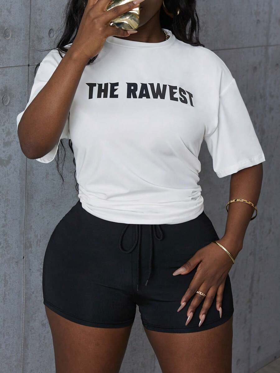 LovelyWholesale Set 2 Piese Top Femei Imprimat Litere Și Pantaloni Scurt Solid Color