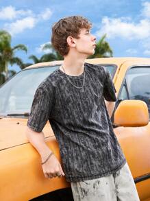 SHEIN Teen Boy Fashionable Casual Simple Soft Comfortable Breathable Jacquard Texture Design Loose Boy Denim Effect T-Shirt For Vacation ANd Dailywear