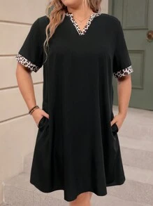 SHEIN LUNE Plus Size Nữ Họa Tiết Da Báo Chắp Vá Notch Cổ Chữ V Tay Ngắn dáng Rộng Đầm Thẳng - màu đen - Xem 1