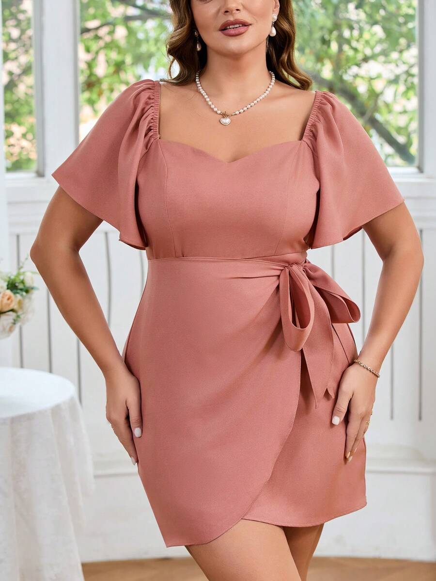 SHEIN Privé 大尺碼夏季浪漫優雅純色甜心領包身連衣裙 - 粉色 - 查看 1