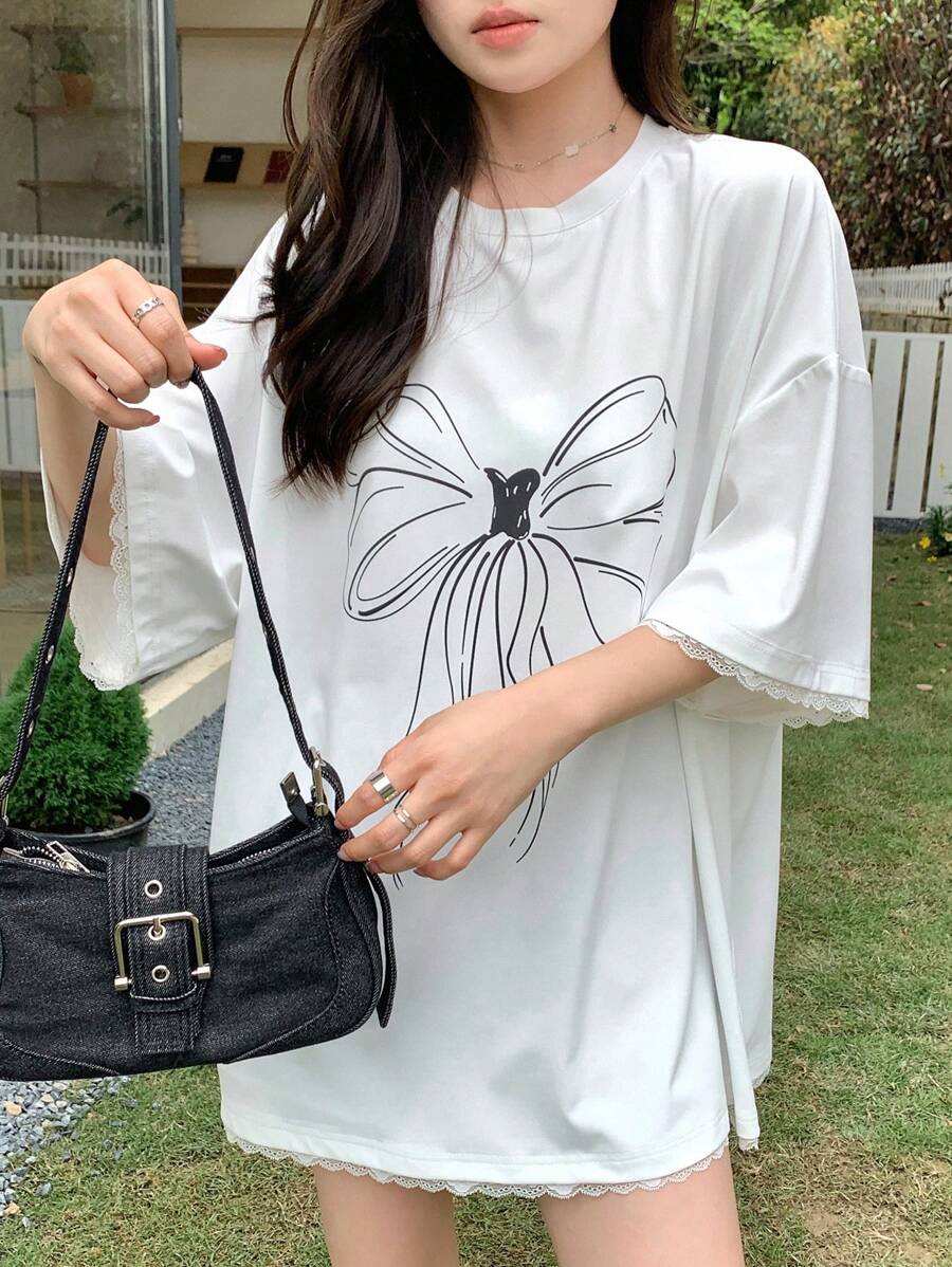 DAZY Loose Fit Short Sleeve Round Neck Printed T-Shirt Graphic Tee Oversized T-Shirt - White - View 1