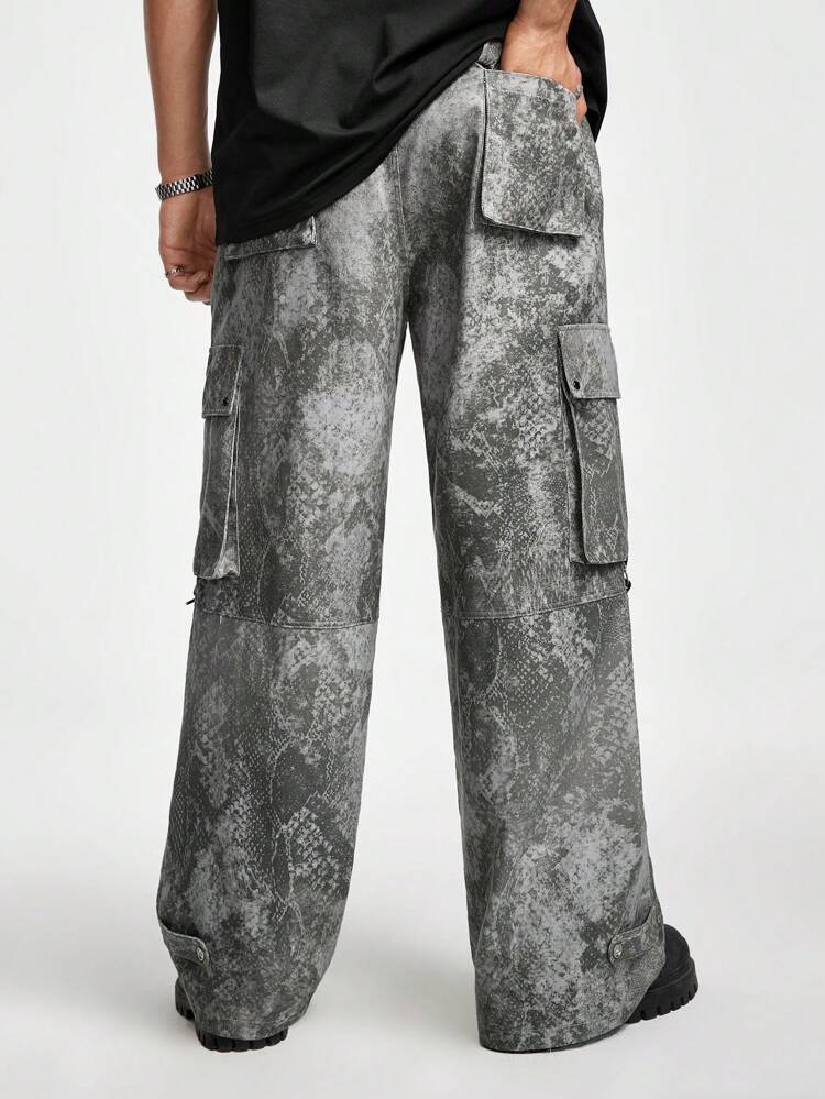 Men Casual Snake Pattern Printed Multi-Pocket Cargo Pants