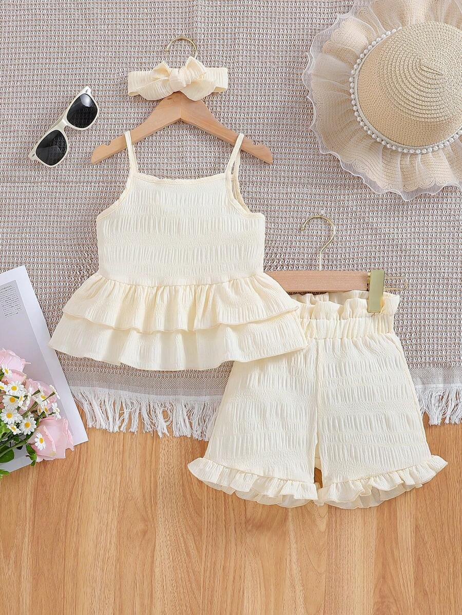 SHEIN Vintaside Kids 女童夏季甜美純色荷葉邊背心和短褲套裝,附頭帶 - 杏色 - 查看 1