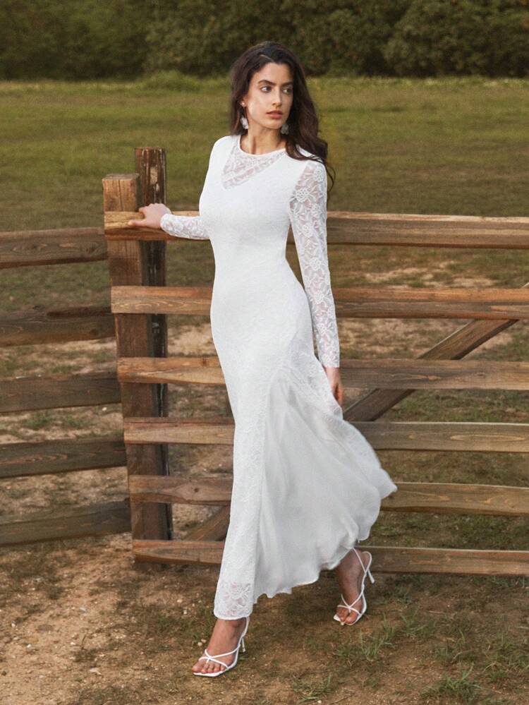 White Gentle Romantic Elegant Deep V-Neck Backless Women Dress For Vacation