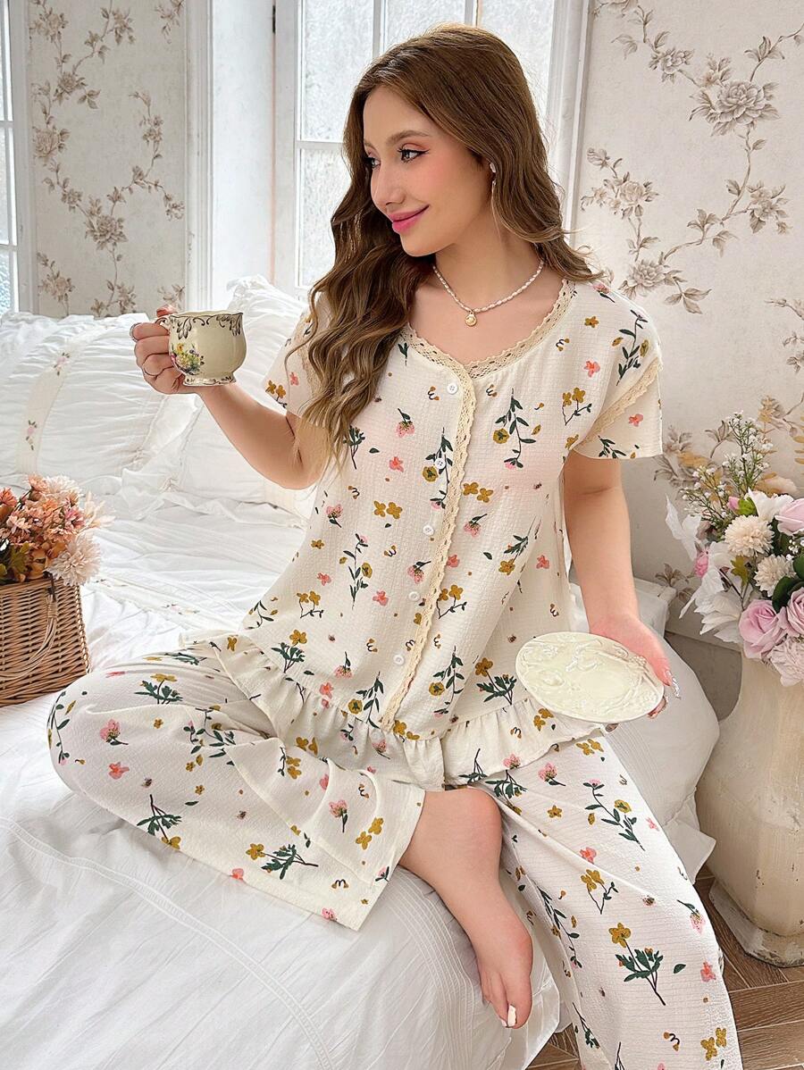 Ladies' Floral Print Short Sleeve Top And Long Pants Pajama Set With Lace Trim
