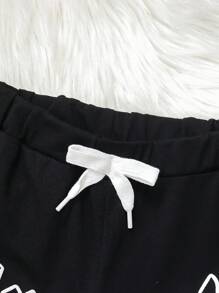 SHEIN Summer Young Boy Casual Letter Print Bow Bermuda Shorts