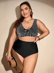 SHEIN Swim Curve Summer Beach Plus Size Beach Holiday Contrast Striped Bra And Solid Color Bikini Bottom Set