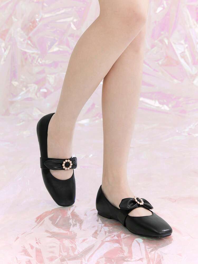 Women'S Black Pu Leather Round Toe Ballerina Flats With Bowknot Decoration