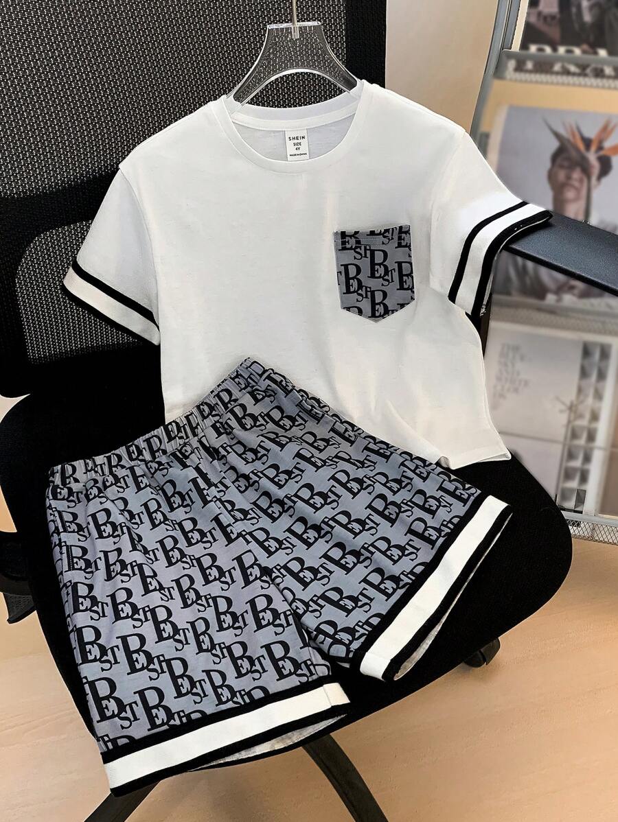 SHEIN Young Boy Casual Printed Pocket Round Neckline Short Sleeve T-Shirt And Printed Shorts Knitted Two-Piece Set With Woven Belt