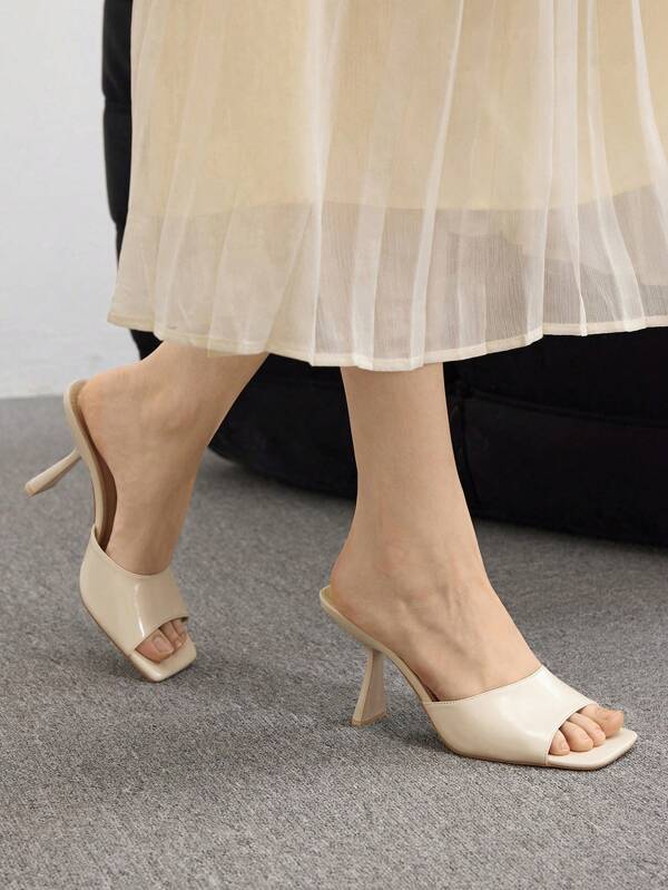Twin Melody X SHEIN CUCCOO BIZCHIC Damen-pantoletten In Apricot-optik Mit Spiegel-finish. Modische Und Bequeme Hochhackige Sandalen Mit Offener Zehenpartie