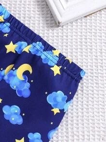 SHEIN 年輕男孩貼身適合可愛卡通圖案短袖上衣和長褲針織舒適休閒睡衣套裝，2件組