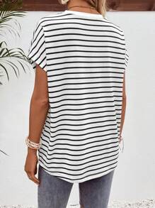 SHEIN Letnia koszulka ciążowa w paski, luźna, luźna koszulka z krótkim rękawem i okrągłym dekoltem w kształcie skrzydła nietoperza