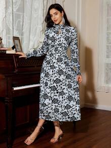 GENKIRA Women Random Floral Print Long Sleeve Dress With Vintage Keyhole Neckline Fall Cloth For Women - Blue - View 3