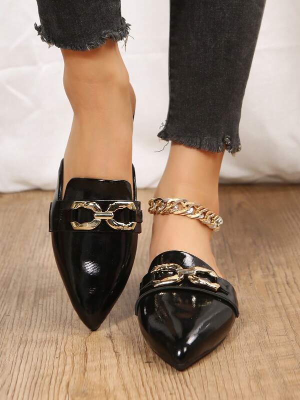 Zapatos de mujer talla grande 35-45, nuevos de primavera, verano y otoño, con cadena metálica negra en punta, medias zapatillas para uso casual, zapatos planos a juego con faldas, mules