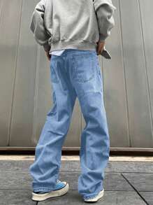 Manfinity EMRG Men Casual Loose Straight Jeans With Washed Denim, Baggy Jeans, Blue Baggy Jeans, Loose Jeans - Light Wash - View 2